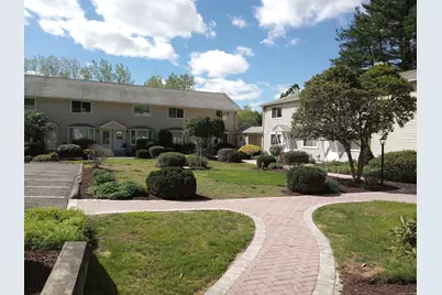 74 Washington Road #APT 16, Woodbury, CT 06798 - Photo 3