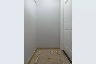 74 Washington Road #APT 16, Woodbury, CT 06798 - Photo 5