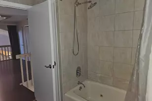 109 Seymour St, Bristol, CT 06010 - Photo 19