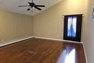 109 Seymour St, Bristol, CT 06010 - Photo 15