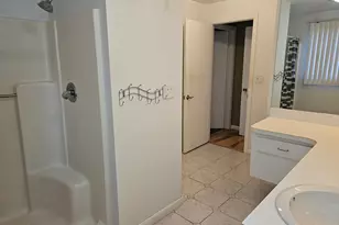 109 Seymour St, Bristol, CT 06010 - Photo 27