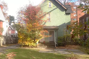 11 Marshall St, Hartford, CT 06105 - Photo 7