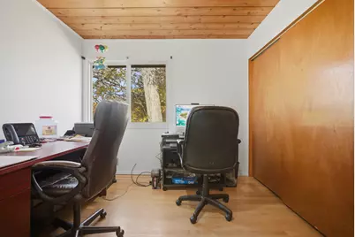 4 Alan Road, Danbury, CT 06810 - Photo 17