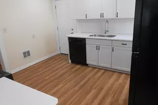 1537 W Broad St, Stratford, CT 06615 - Photo 11