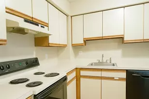 1414 Whitney Ave, Hamden, CT 06517 - Photo 5