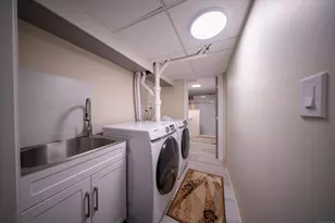 22 Eastview Dr, Windsor, CT 06095 - Photo 29