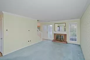 85 Viscount Dr, Milford, CT 06460 - Photo 13