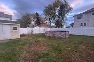 280 Deerfield Rd, Windsor, CT 06095 - Photo 25