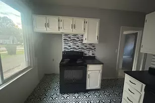 280 Deerfield Rd, Windsor, CT 06095 - Photo 15