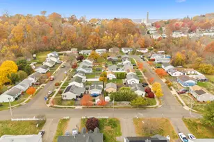 4 Laura Ln, New Haven, CT 06512 - Photo 27