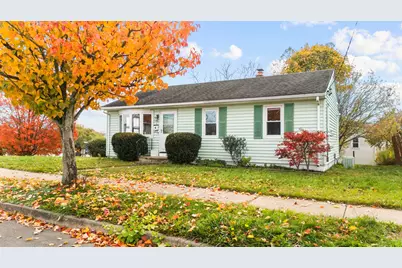 4 Laura Lane, New Haven, CT 06512 - Photo 3