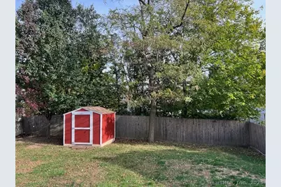 451 Meadow Street, Fairfield, CT 06824 - Photo 9