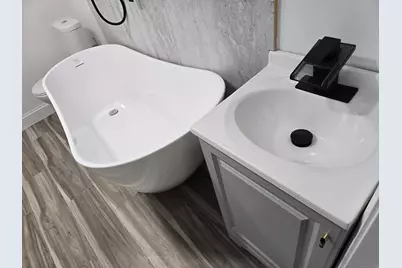 33 Bank Street, Hamden, CT 06514 - Photo 21