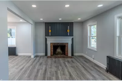 33 Bank Street, Hamden, CT 06514 - Photo 3