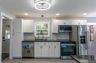 33 Bank St, Hamden, CT 06514 - Photo 5