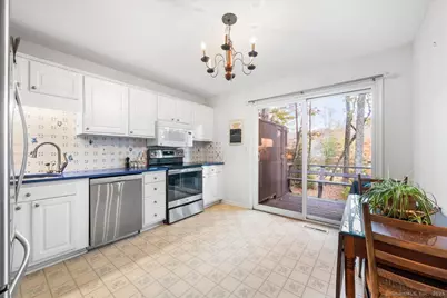 65 Main Street #8, Essex, CT 06442 - Photo 11