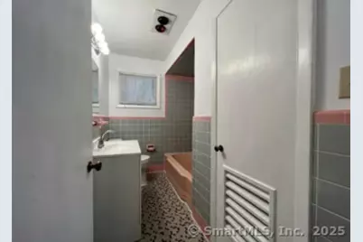 958 Dunbar Hill Road, Hamden, CT 06514 - Photo 21