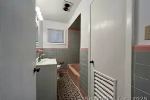 958 Dunbar Hill Rd, Hamden, CT 06514 - Photo 21