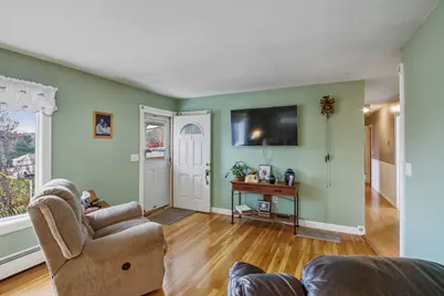 137 Maple Hill Road, Naugatuck, CT 06770 - Photo 3