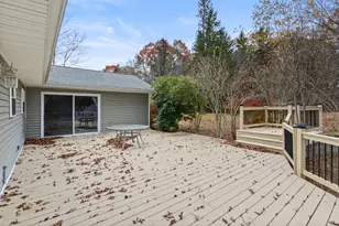 137 Maple Hill Rd, Naugatuck, CT 06770 - Photo 27