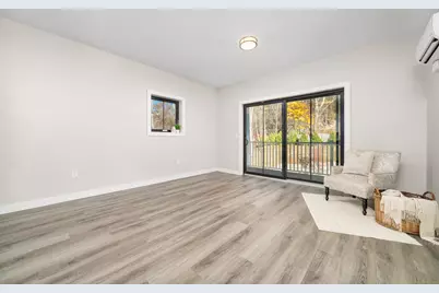 401 Albany Turnpike #201, Canton, CT 06019 - Photo 7