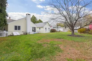 18 Quarry St, Old Saybrook, CT 06475 - Photo 21