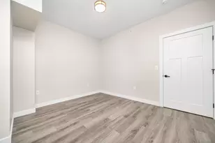 401 Albany Turnpike, Canton, CT 06019 - Photo 21