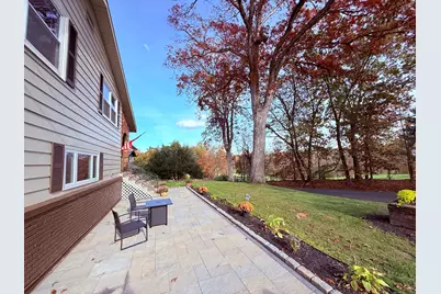 61 Campfield Road, Waterbury, CT 06708 - Photo 3