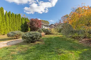 9 Cheryl Ln, Prospect, CT 06712 - Photo 3