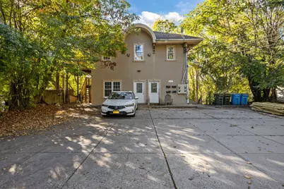 136 Washington Street, Norwich, CT 06360 - Photo 1