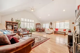 305 Rimmon Rd, Woodbridge, CT 06525 - Photo 3