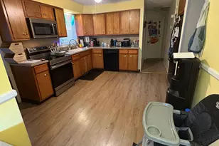 198 Mildred Rd, Meriden, CT 06450 - Photo 3