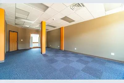 10 Summit Street #7, East Hampton, CT 06424 - Photo 1