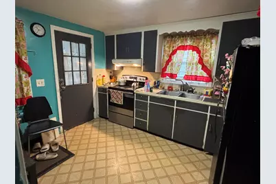 43 Marion Street, Hartford, CT 06106 - Photo 13