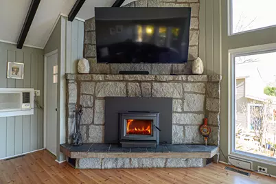 21 Edge Hill Road, Guilford, CT 06437 - Photo 7