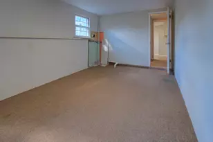 12 Donna Dr, Groton, CT 06340 - Photo 35