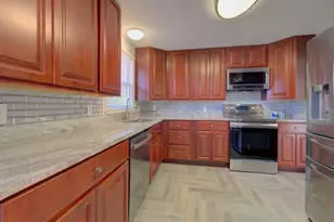 12 Donna Dr, Groton, CT 06340 - Photo 13