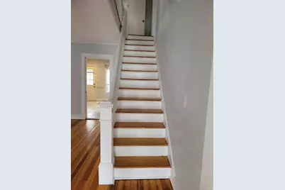 42 Hartford Avenue, Enfield, CT 06082 - Photo 9