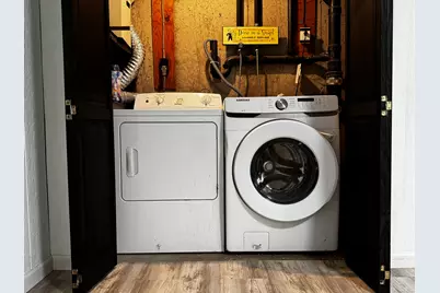 21 Goodwin Street, Manchester, CT 06040 - Photo 9