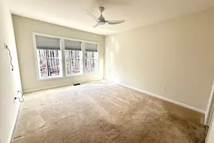 930 Tillinghast Dr, Oxford, CT 06478 - Photo 31