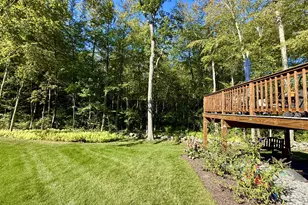 930 Tillinghast Dr, Oxford, CT 06478 - Photo 5