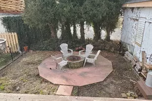 16 Bellevue Pl, New London, CT 06320 - Photo 9