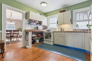 139 Vauxhall St, New London, CT 06320 - Photo 9