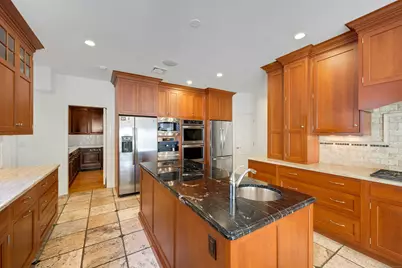 39 Running Brook Lane, New Canaan, CT 06840 - Photo 7