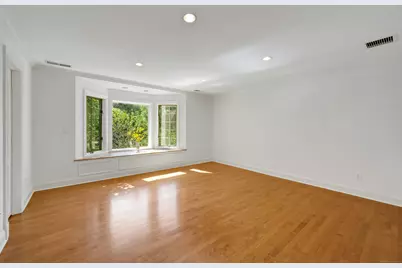 39 Running Brook Lane, New Canaan, CT 06840 - Photo 25