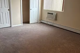 31 Sutton Pl, Bloomfield, CT 06002 - Photo 25