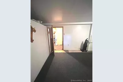 142 Palm Street, Bridgeport, CT 06610 - Photo 19