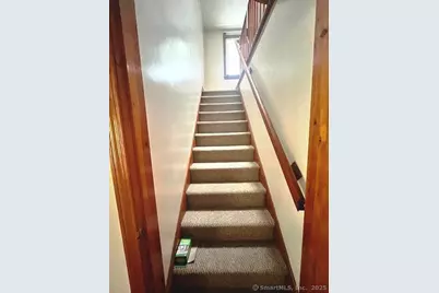 142 Palm Street, Bridgeport, CT 06610 - Photo 11