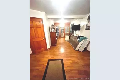 142 Palm Street, Bridgeport, CT 06610 - Photo 9