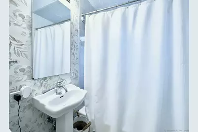 17 Oenoke Place, Stamford, CT 06907 - Photo 19